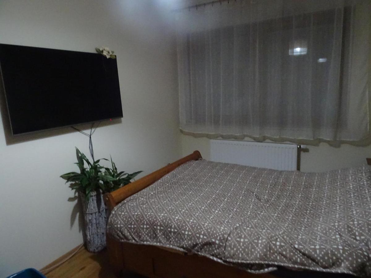 Apartament W Centrum, Garaz I Jakuzzi W Cenie Вроцлав Екстериор снимка